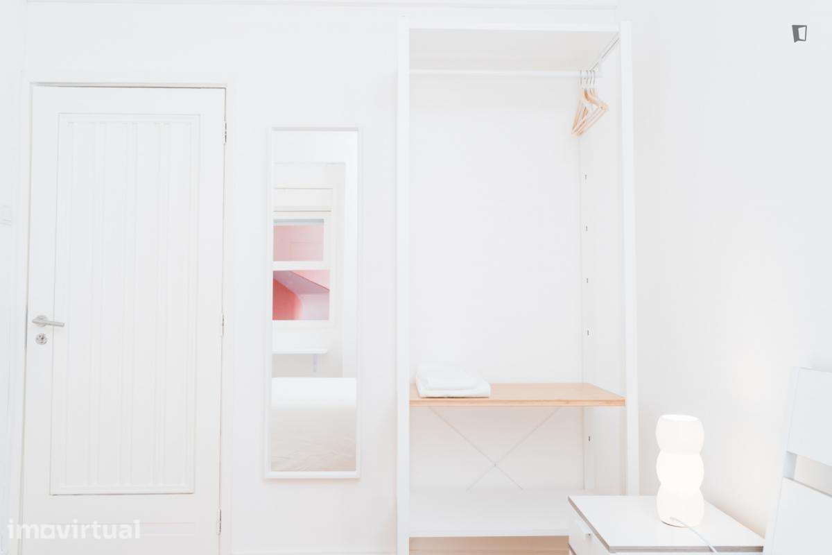 Quarto - localizado em Cedofeita Porto - Grande imagem: 4/36