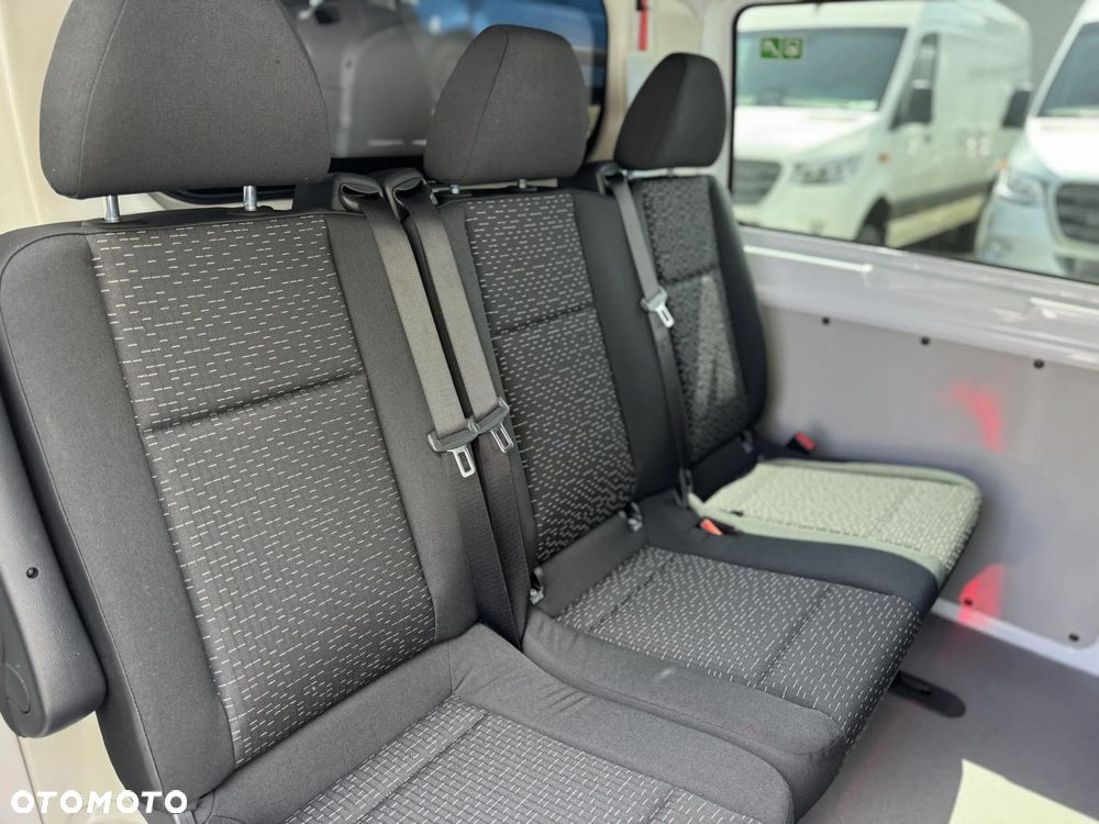 Mercedes-Benz Vito - 10