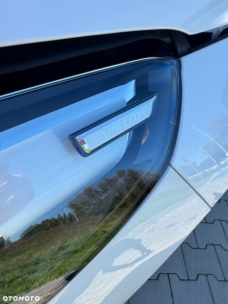 BMW X1 xDrive18d xLine sport - 20