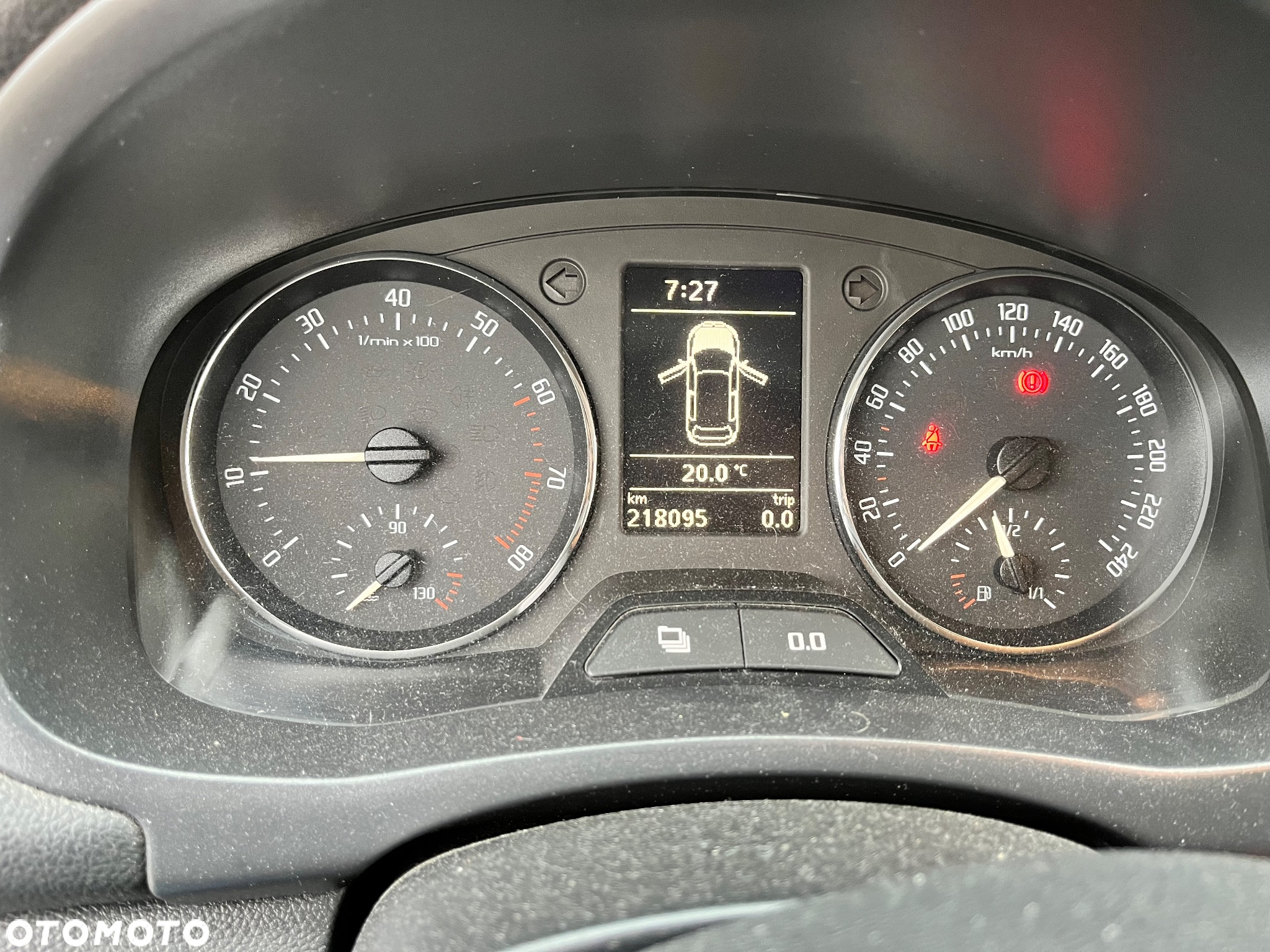 Skoda Fabia 1.2 HTP Combi Active - 14