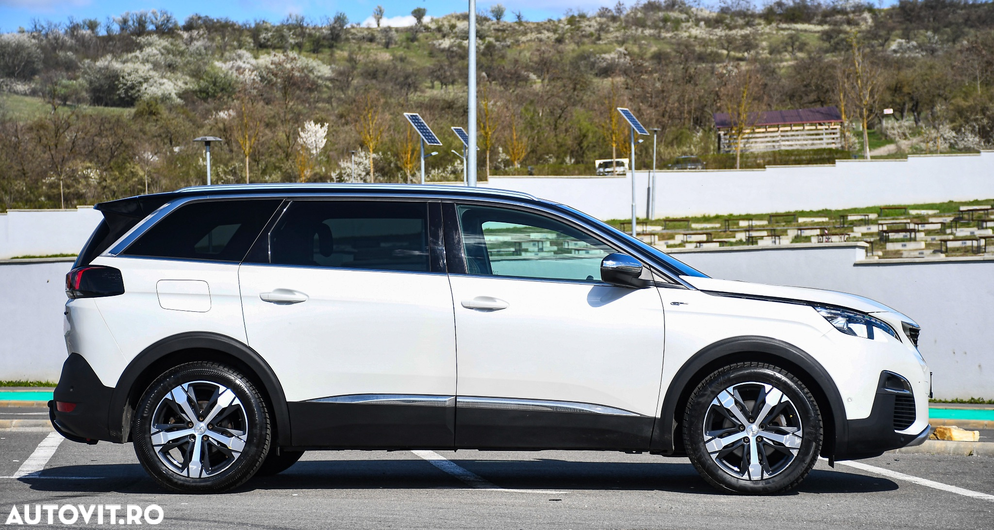 Peugeot 5008 2.0L BlueHDI EAT8 S&S GT - 15