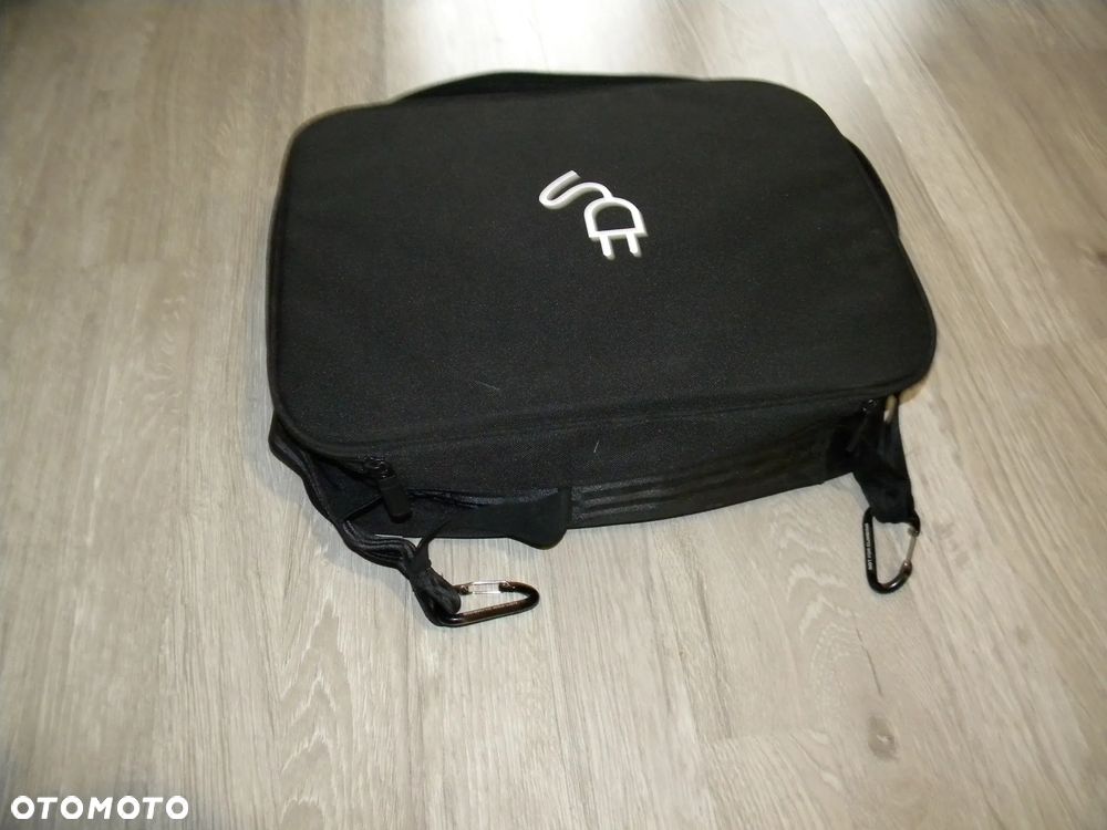 NOWA ORYGINALNA ŁADOWARKA FUTERAŁ AUDI Q4 Q5 Q6 Q7 Q8 E-TRON 2x16A FV 8V4971675AP - 3