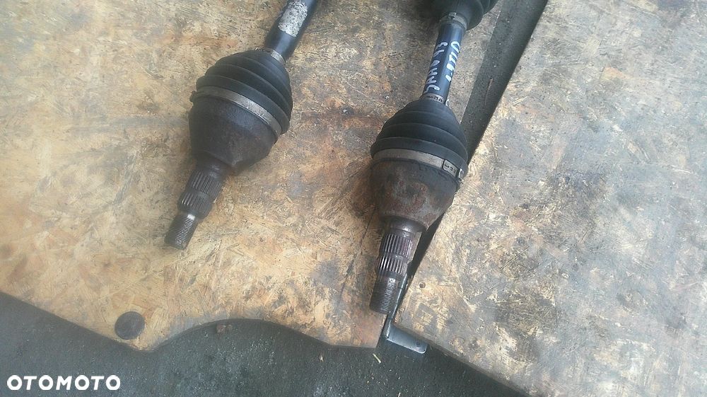 SAAB 93 LIFT 1.9 TTID PÓŁOŚ PRAWA LUB LEWA - 3