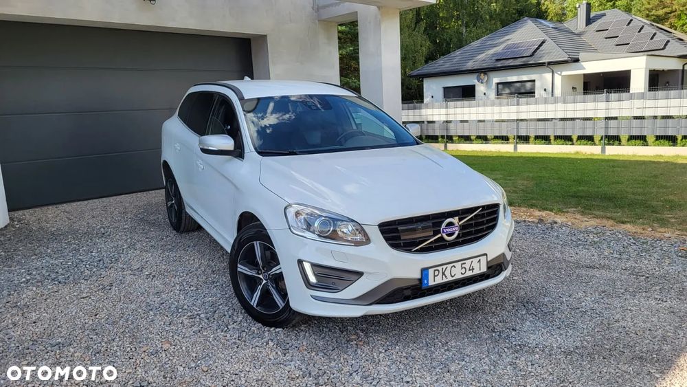 Volvo XC 60 D3 Drive-E R-Design Momentum - 10