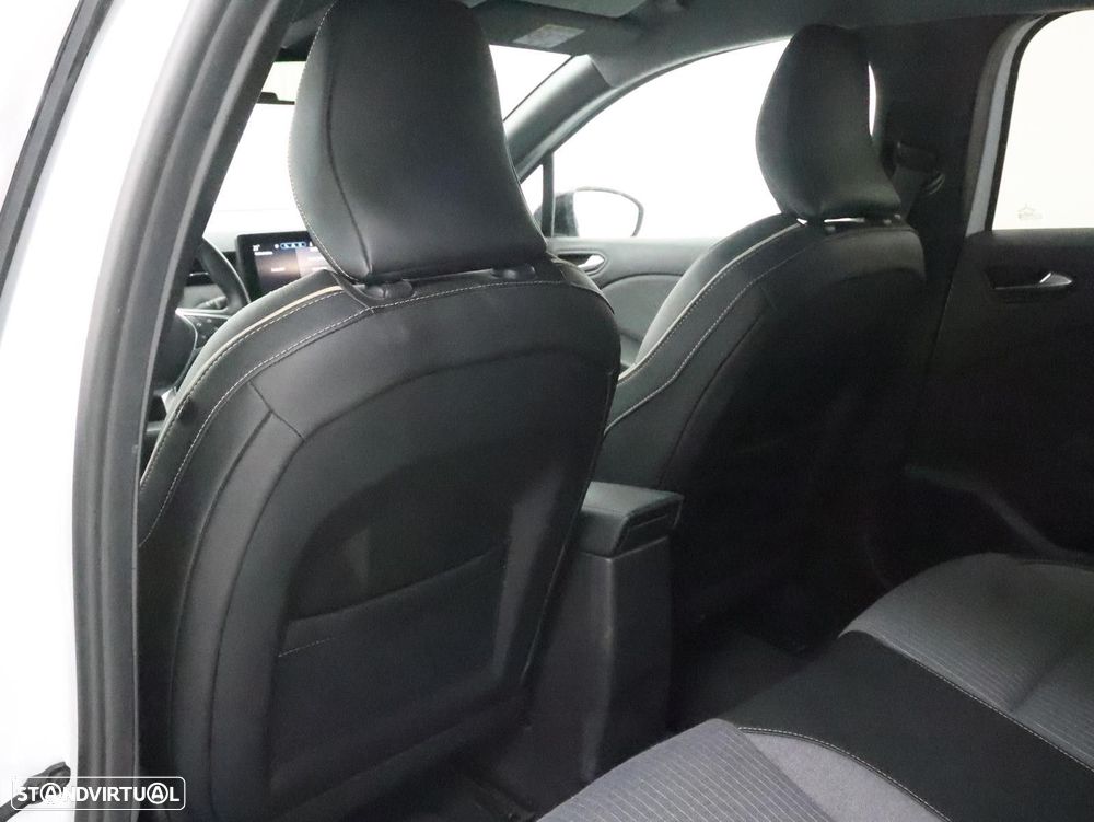Renault Clio 1.0 TCe Techno - 28