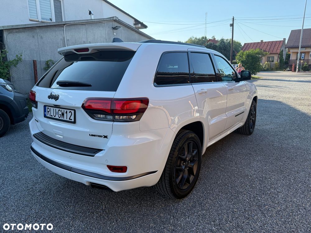 Jeep Grand Cherokee - 4