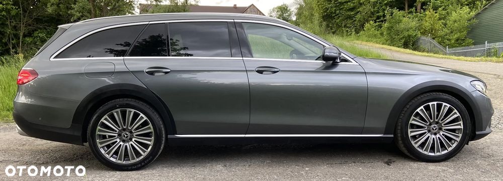 Mercedes-Benz Klasa E 220 d 4-Matic All-Terrain - 18