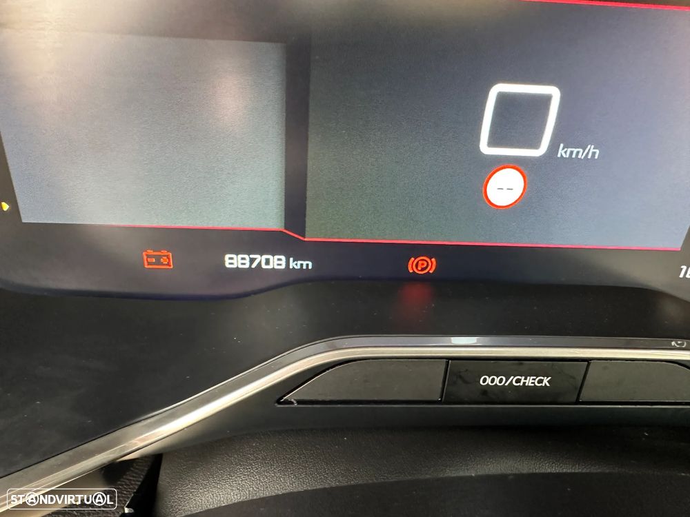 Citroën C5 Aircross 1.2 PureTech Livel Pack - 18