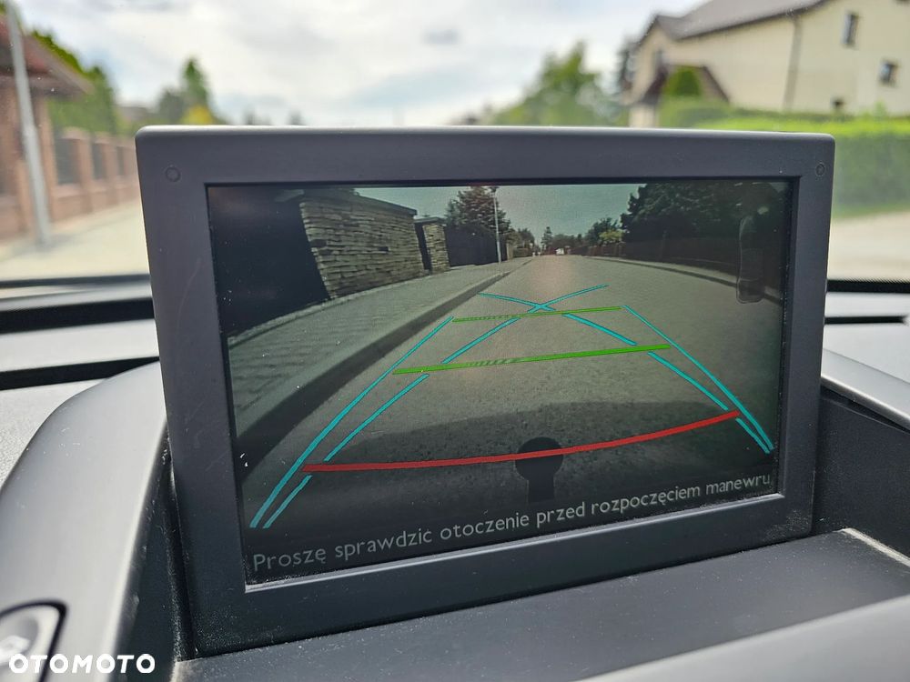 Peugeot 3008 1.6 BlueHDi Style S&S - 38