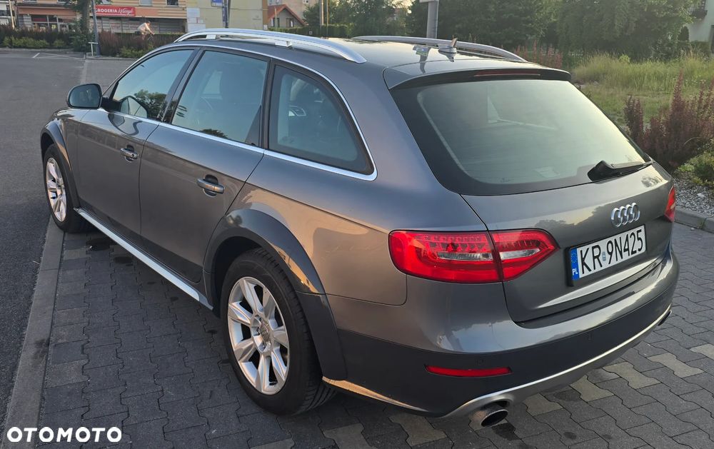 Audi A4 Allroad 2.0 TFSI Quattro S tronic - 4