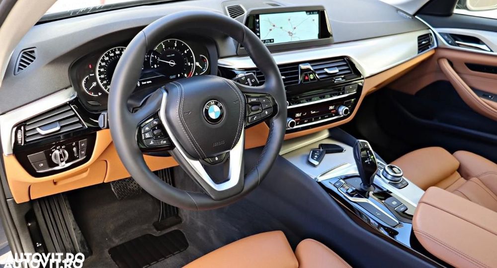 BMW Seria 5 520d Aut. Luxury Line - 10