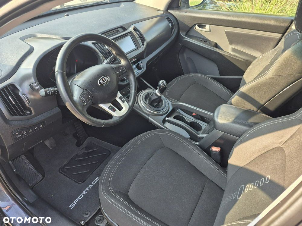 Kia Sportage - 13