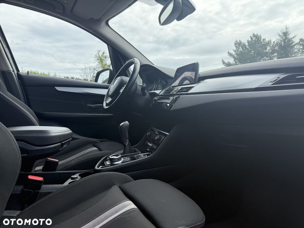 BMW Seria 2 218d GT Sport Line - 14