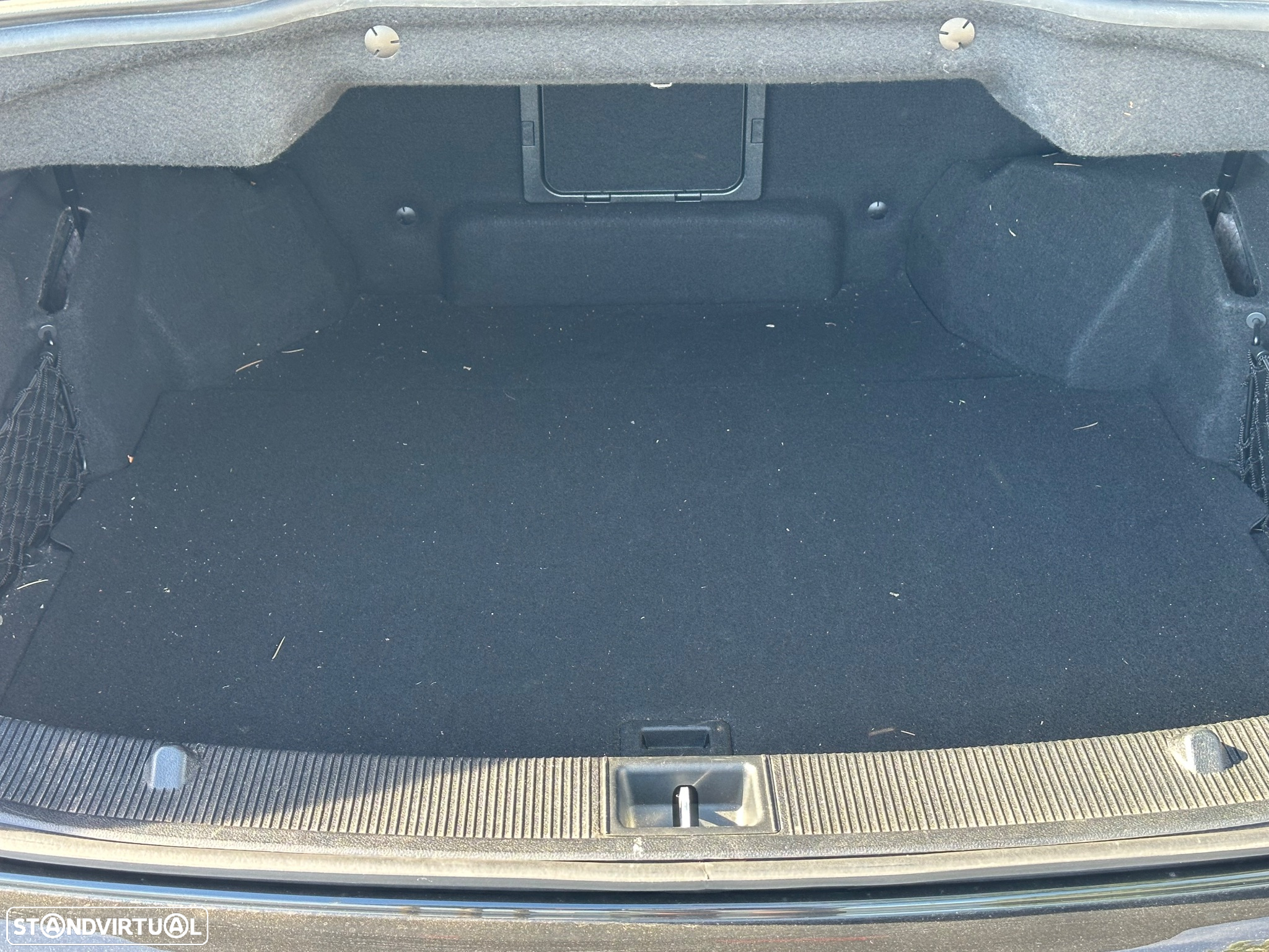 Mercedes-Benz E 250 CDi BlueEfficiency Auto - 12