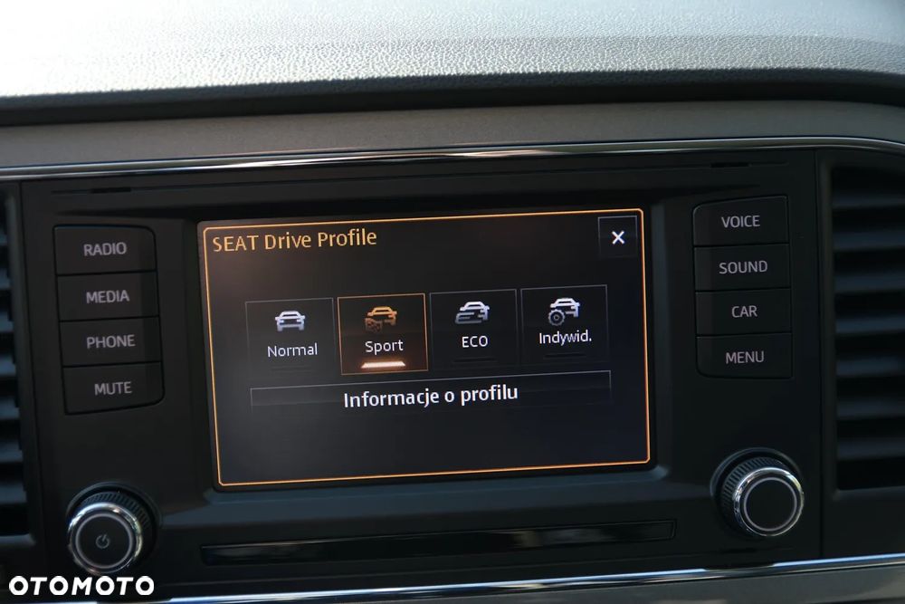 Seat Leon 2.0 TDI DPF Start&Stop FR - 32