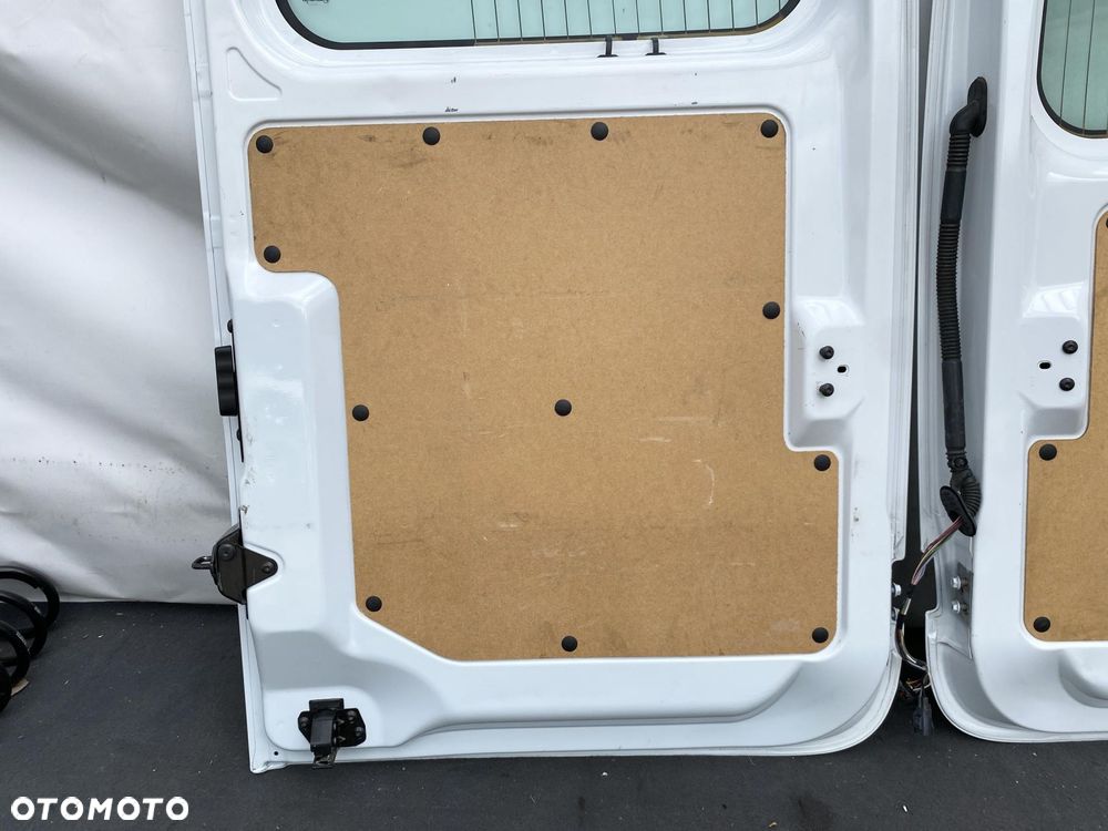 MASTER 3 4 MOVANO NV400 19- DRZWI TYLNE TYŁ BIAŁE PRZESZKLONE KOMPLET  22r. - 11