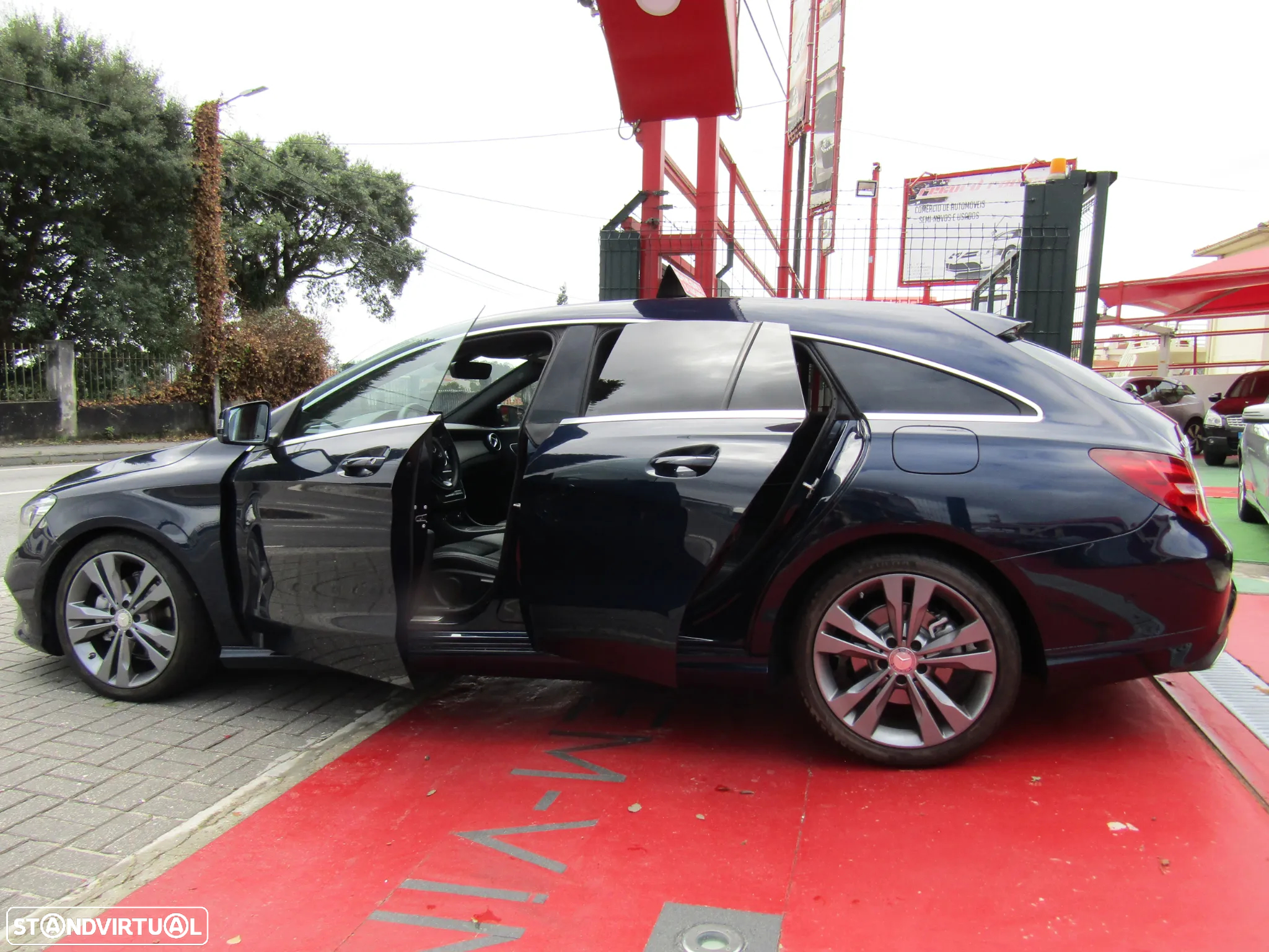 Mercedes-Benz CLA 220 d Shooting Brake Aut. - 3