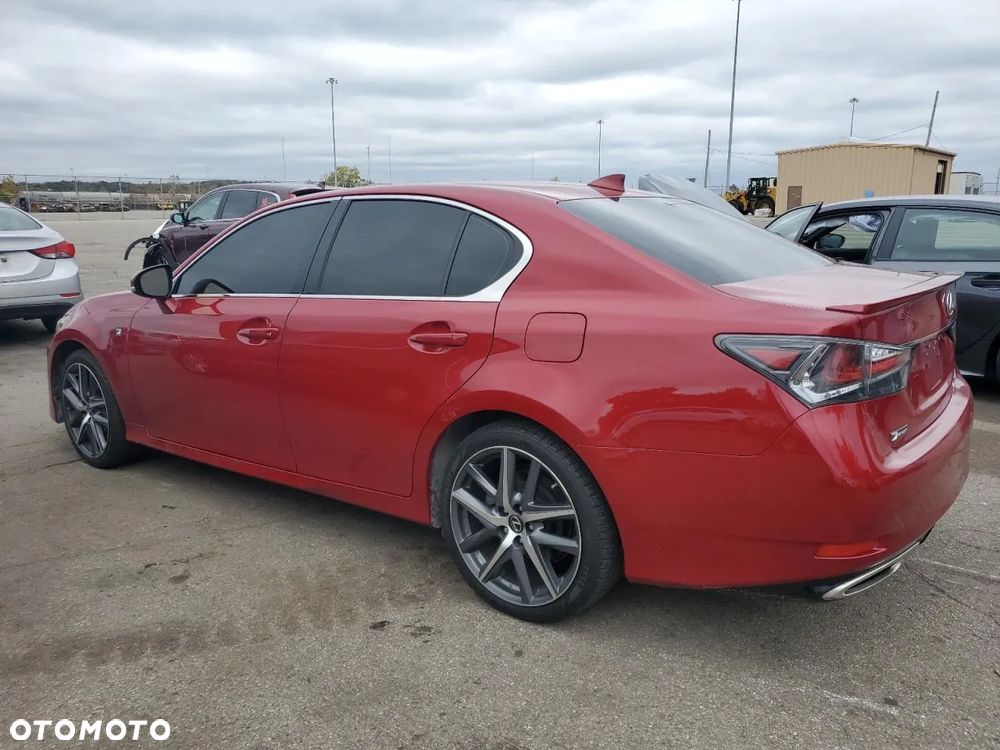 Lexus GS - 4
