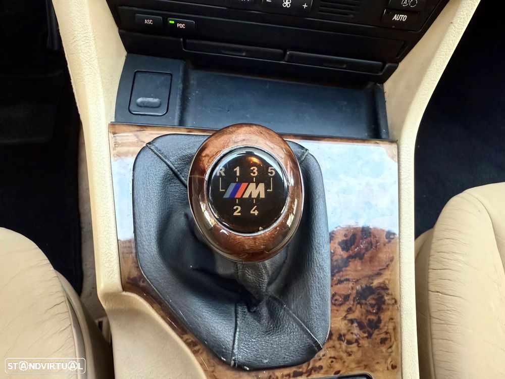 BMW 520 d Touring - 31