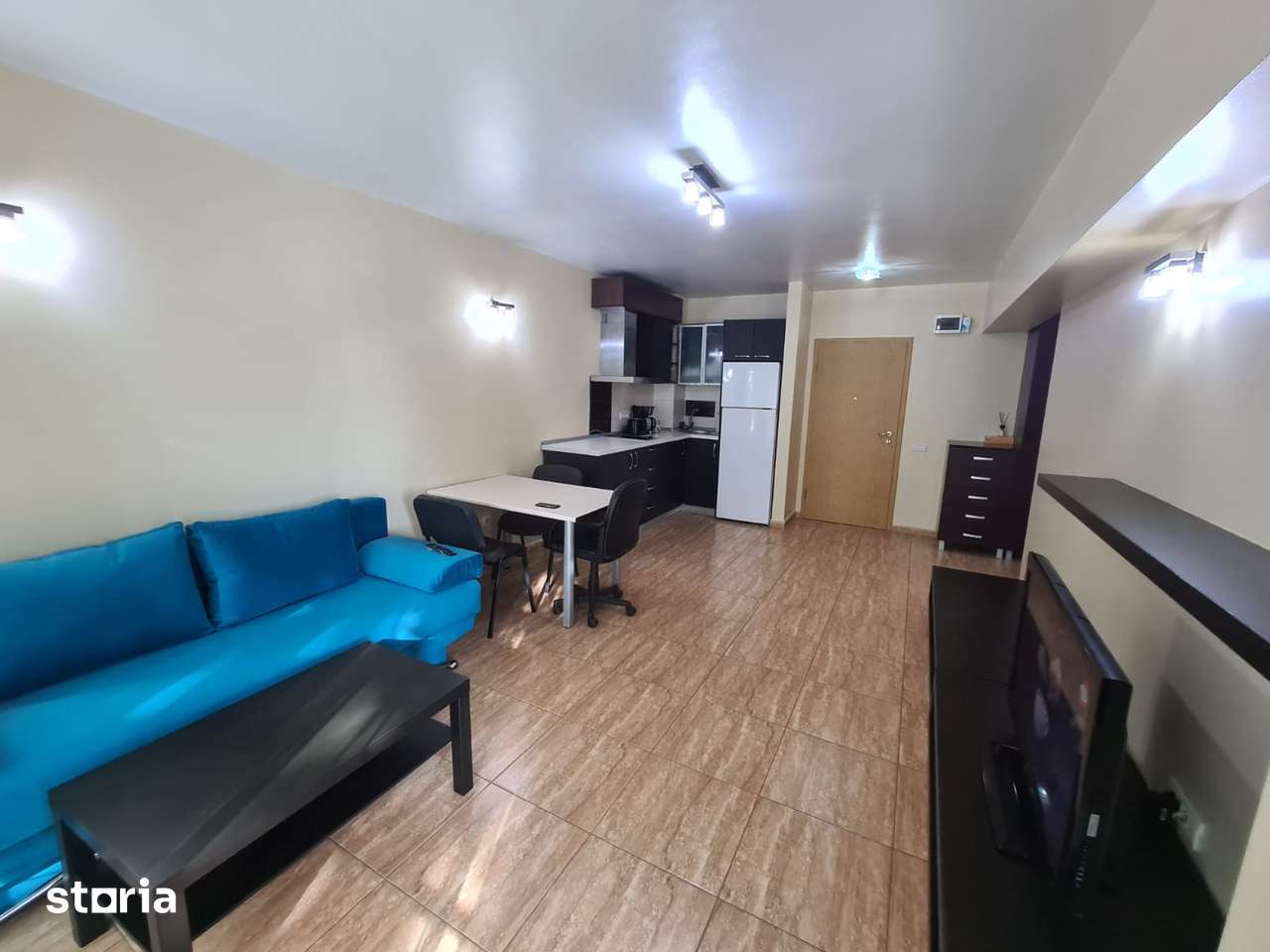 Apartament cu 2 camere Sat Vacanta zona hotel Parc — fotografia 3