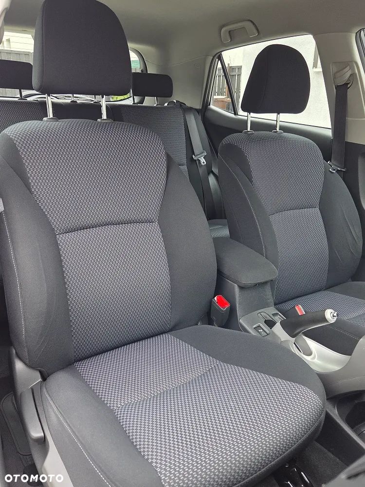 Toyota Auris 1.6 Valvematic Edition - 11