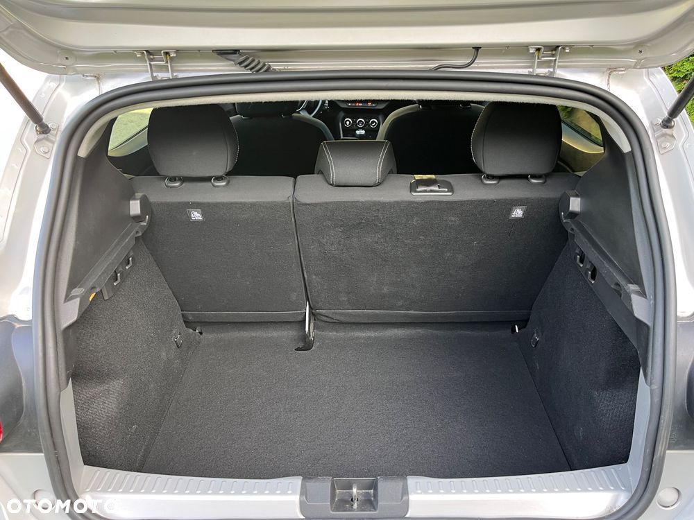 Dacia Sandero - 13