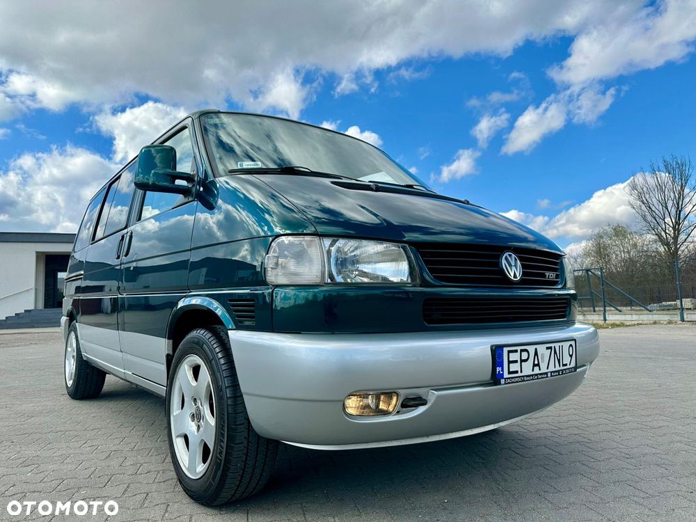 Volkswagen Multivan - 5