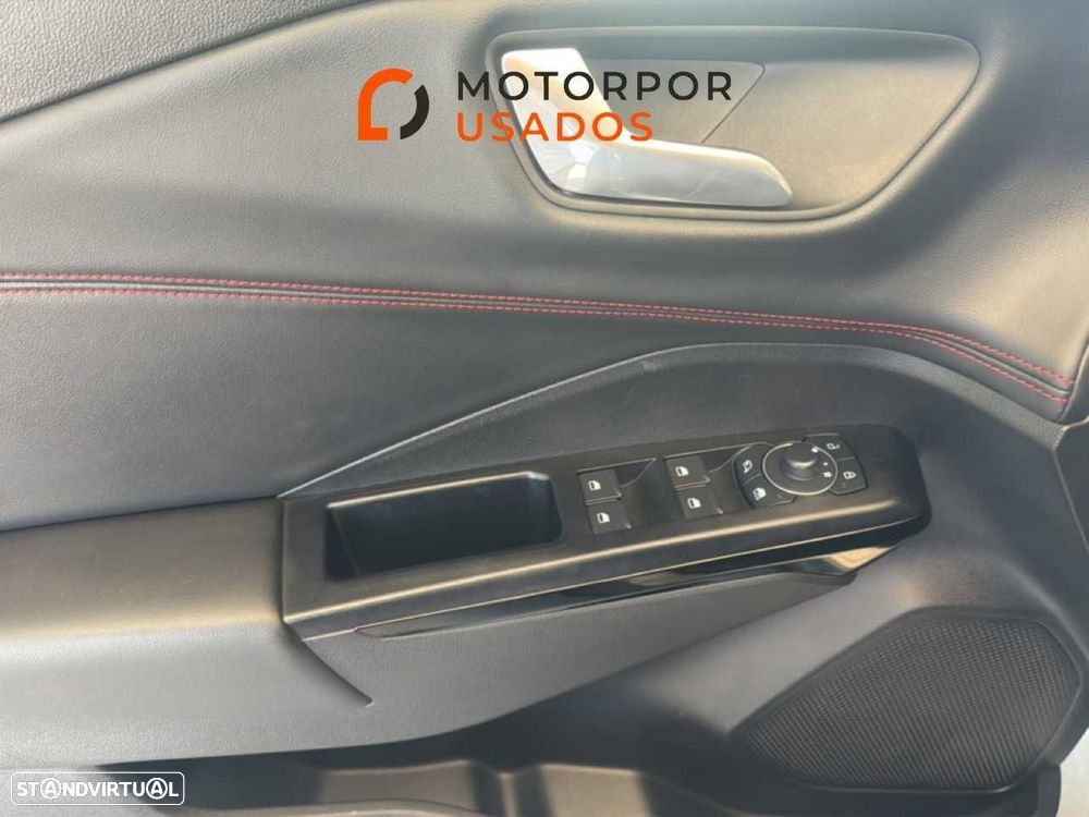 Ford Puma 1.0 EcoBoost MHEV ST-Line — fotografia 13