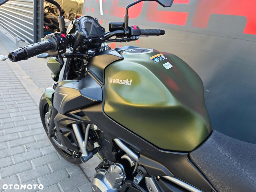 Kawasaki Z 650 - 10