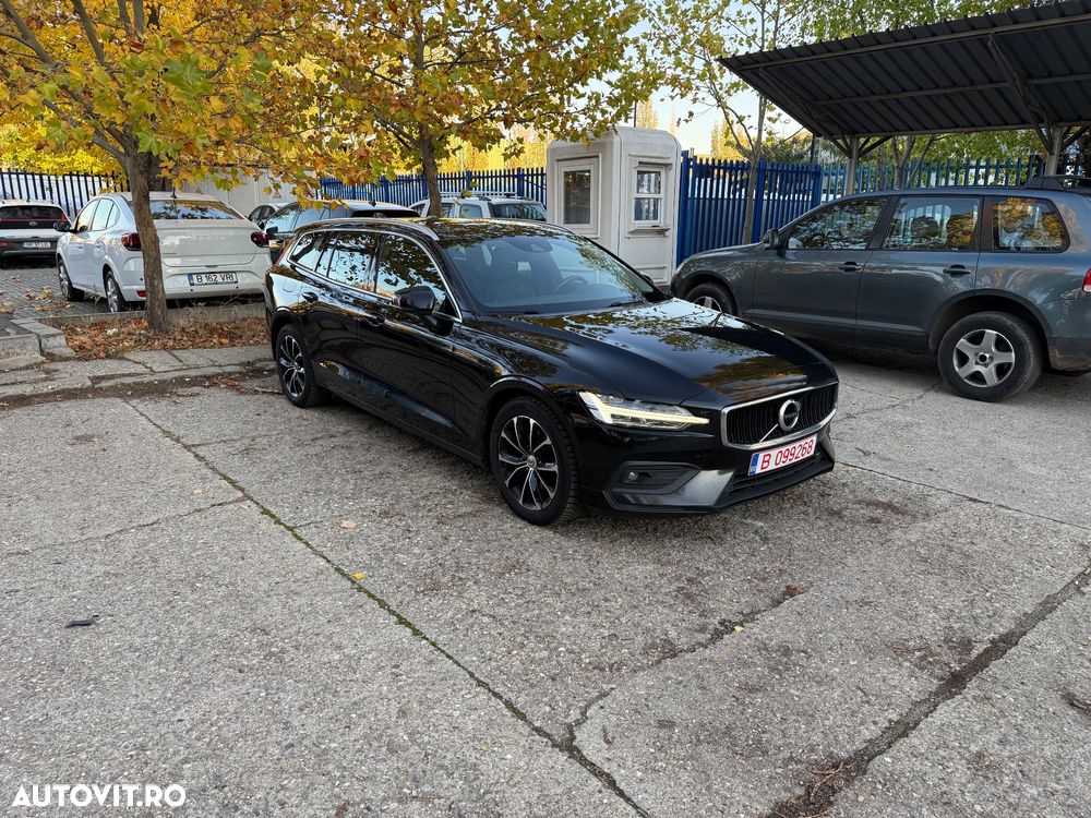 Volvo V60 D3 Momentum Pro - 4