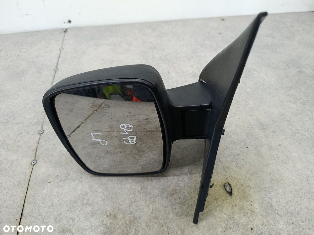 LUSTERKO LEWE MERCEDES-BENZ VITO W638 9147 - 5