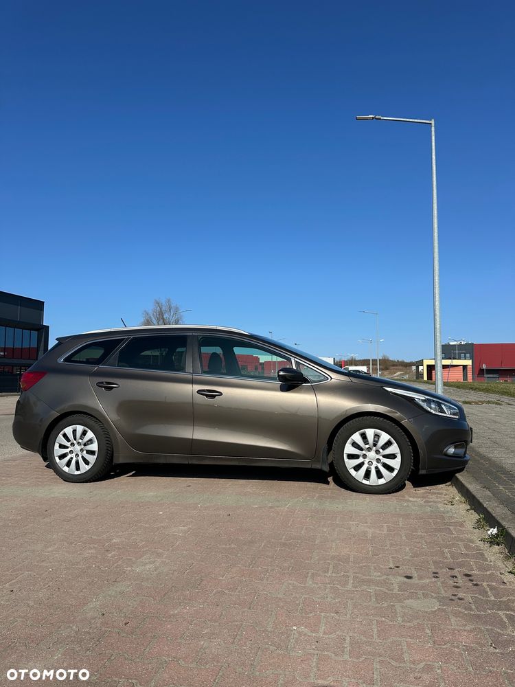 Kia Ceed 1.6 GDI L - 7