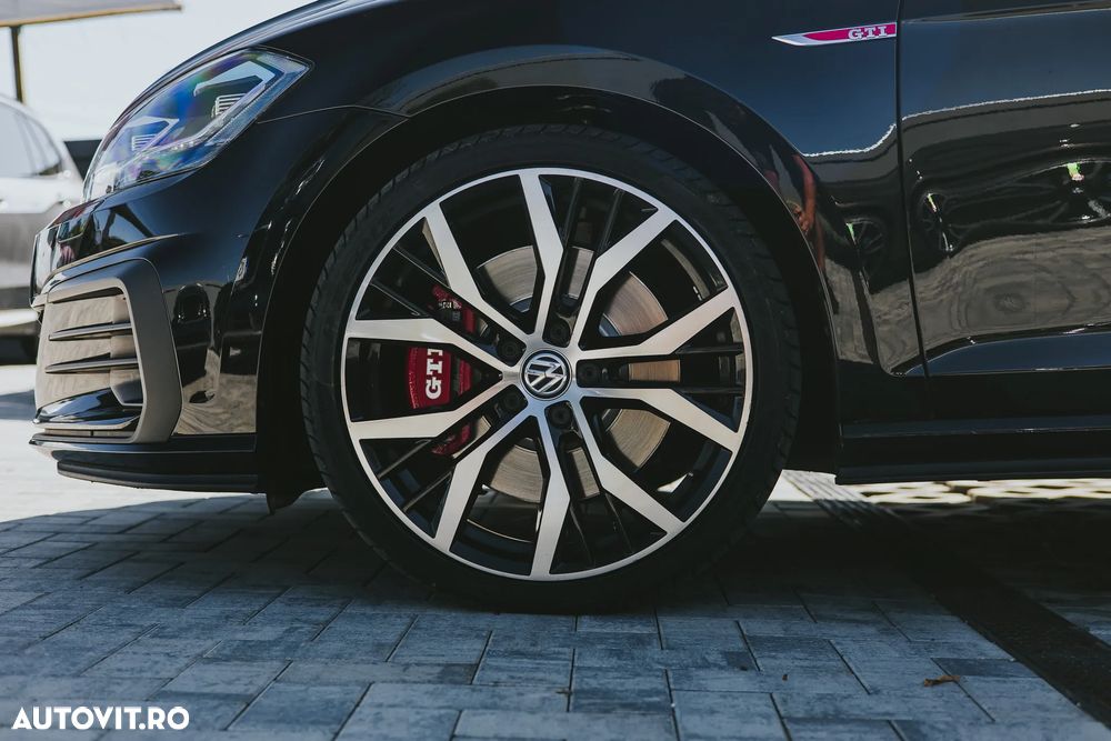 Volkswagen Golf 2.0 TSI DSG GTI - 7