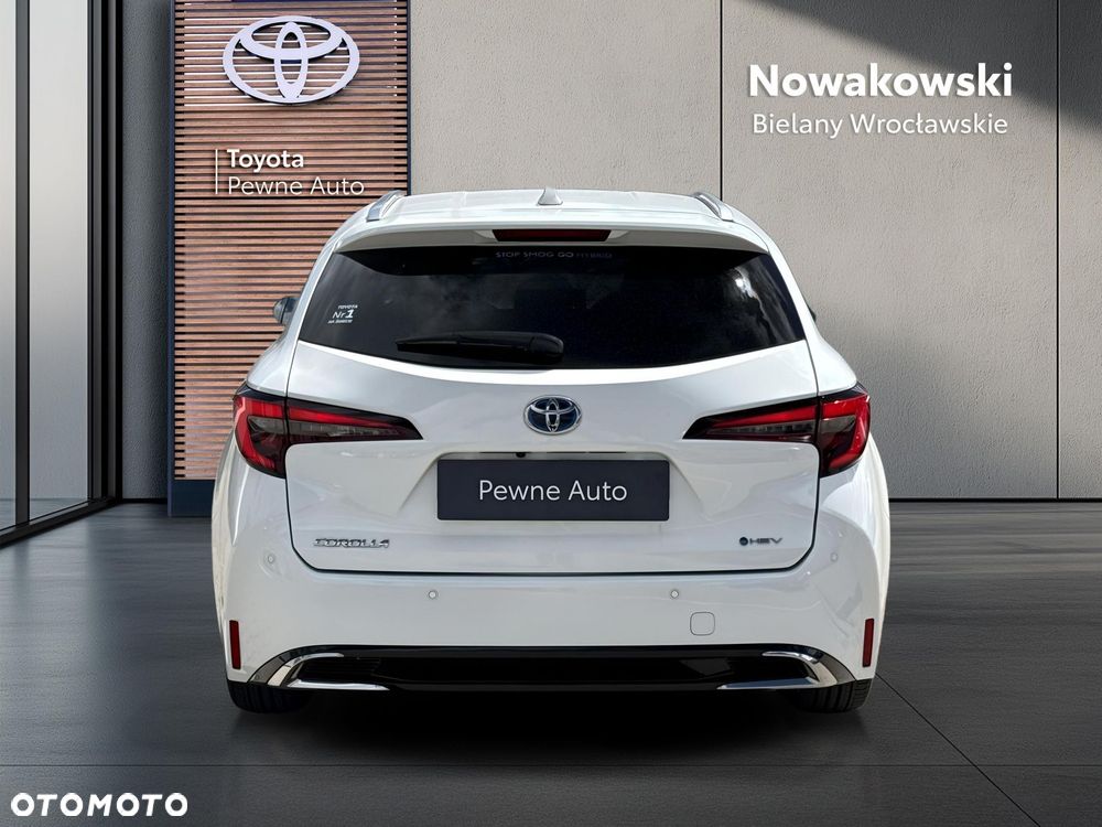 Toyota Corolla - 5