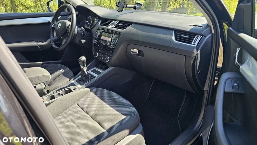 Skoda Octavia 1.6 TDI DPF Elegance - 18