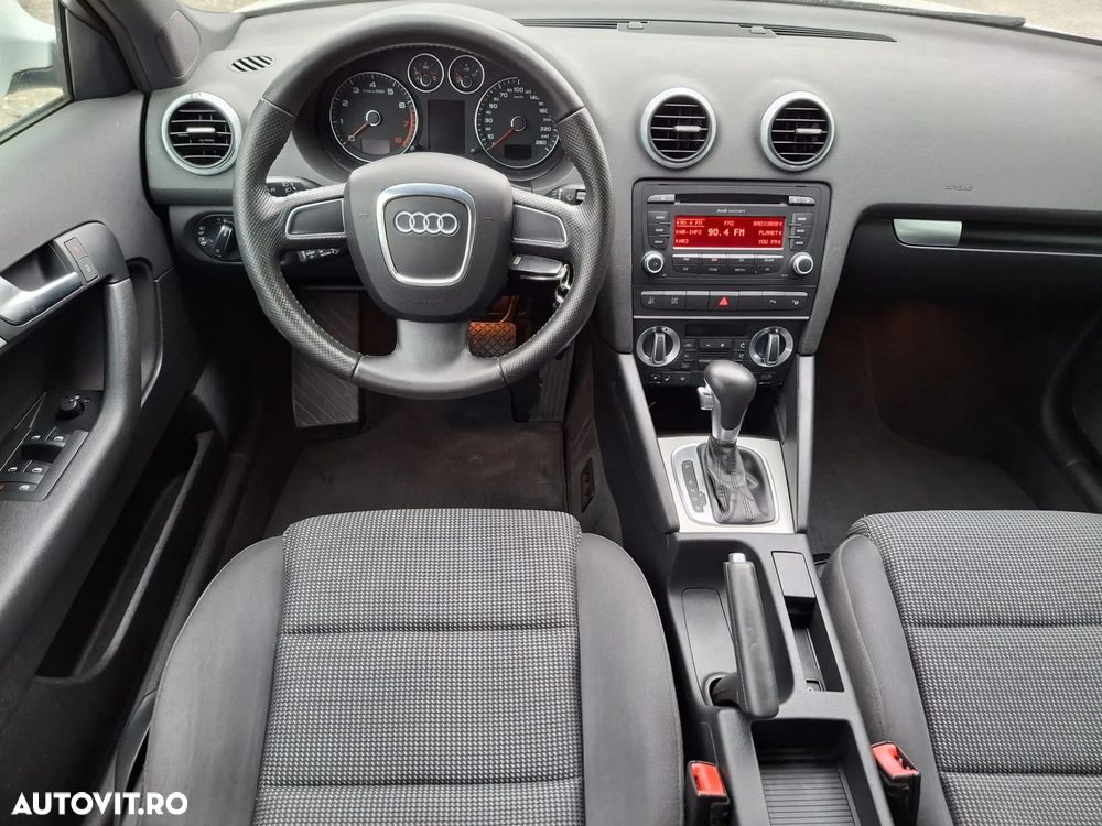 Audi A3 1.4 TFSI ack S tronic Attraction - 11