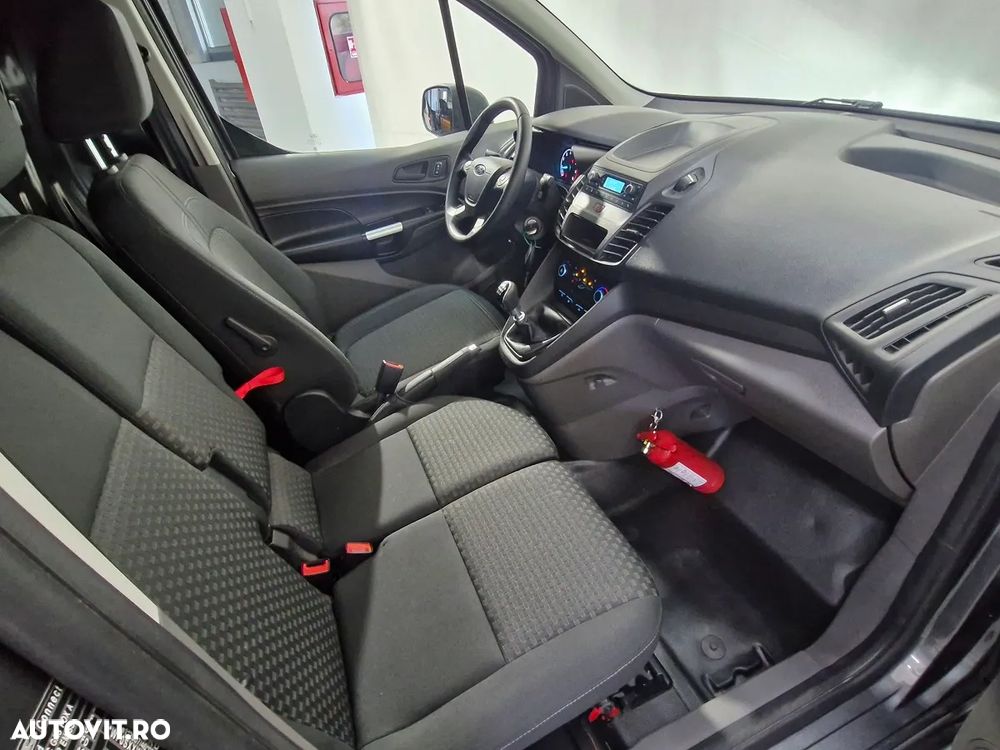 Ford TRANZIT CONNECT - 18