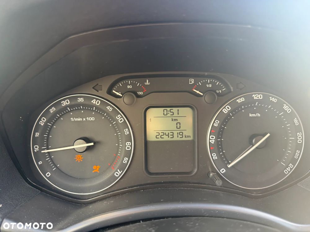 Skoda Octavia 1.6 Classic - 2