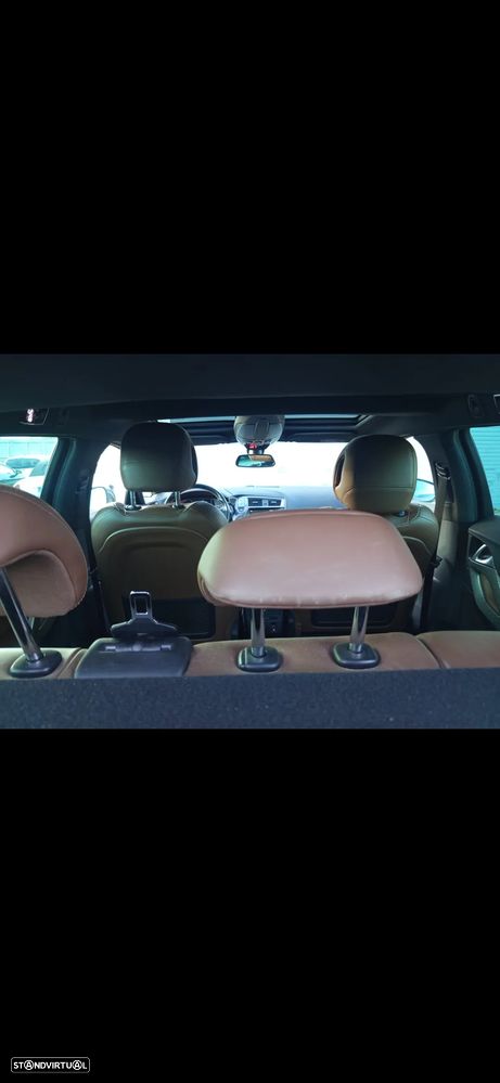 Citroën DS5 2.0 HDi Hybrid4 So Chic CMP6 - 28