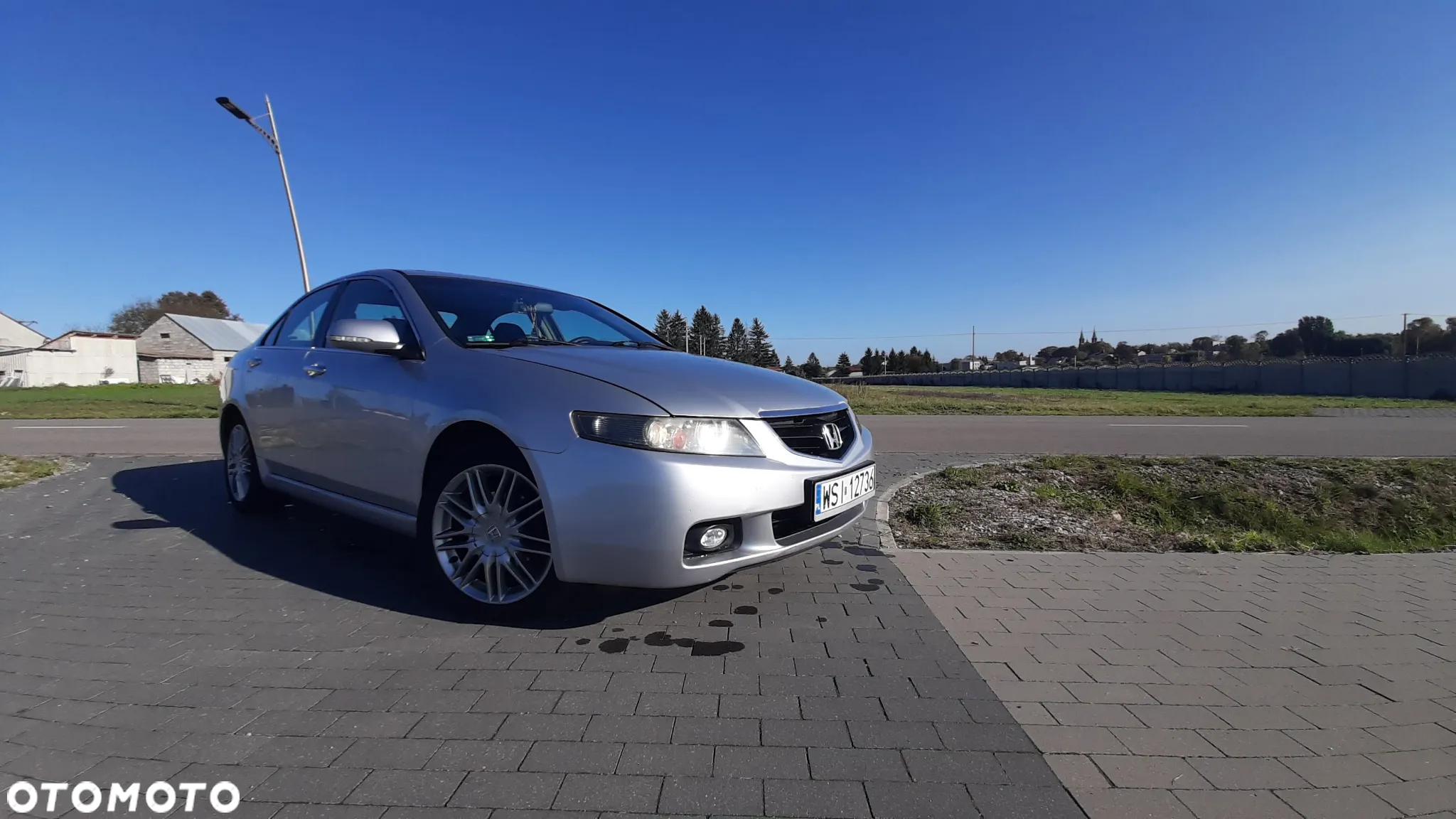 Honda Accord 2.0 Comfort - 12