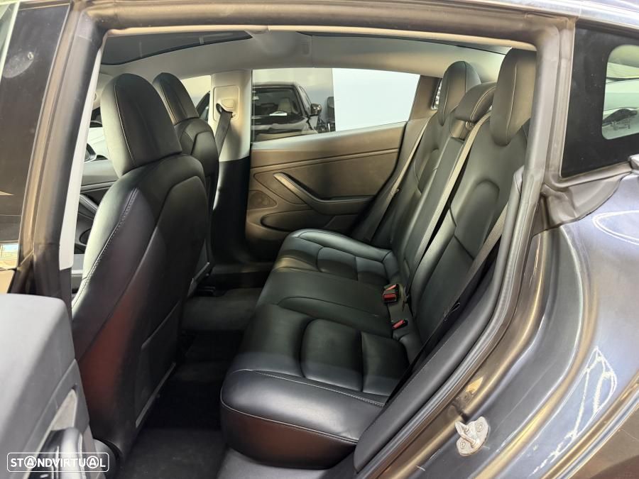 Tesla Model 3 Standard Range Plus RWD - 8