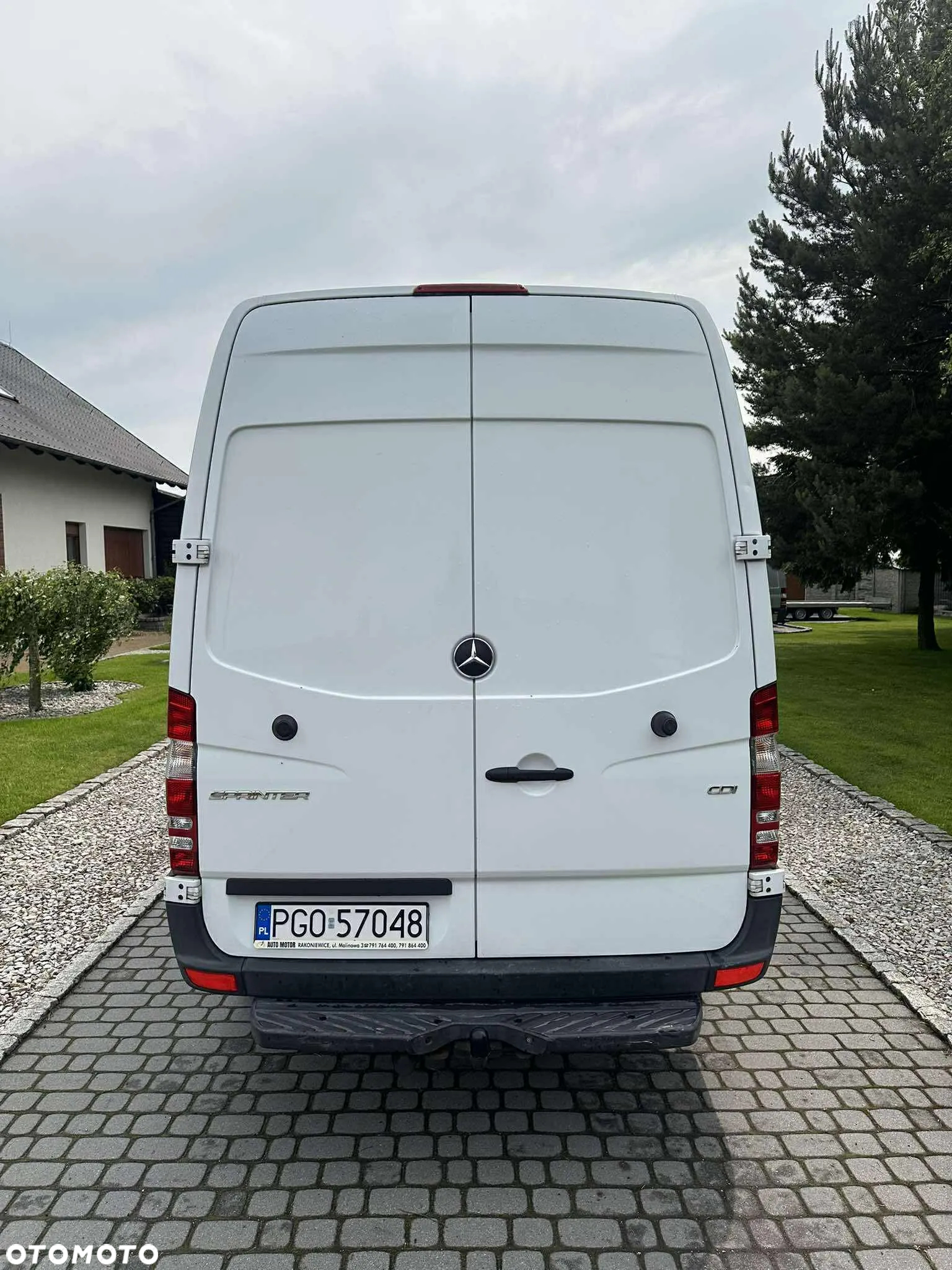 Mercedes-Benz SPRINTER - 12
