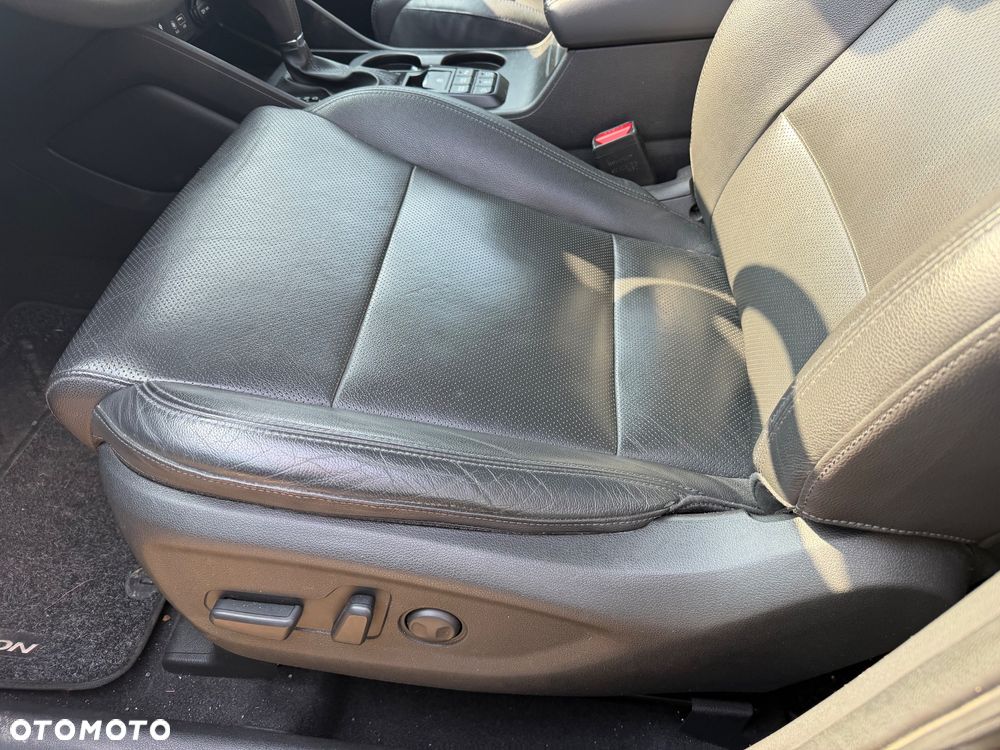 Hyundai Tucson blue 1.6 CRDi 2WD DCT Advantage+ - 8