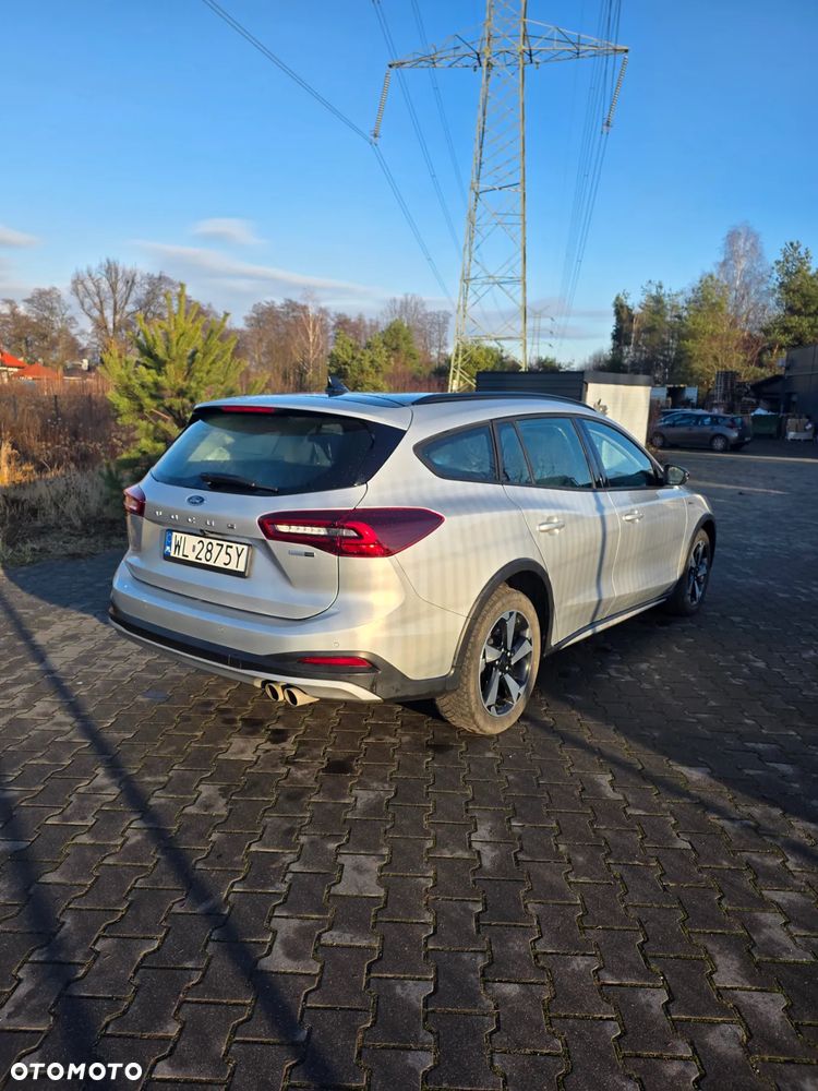 Ford Focus 1.0 EcoBoost STart-Stopp-System TITANIUM - 3