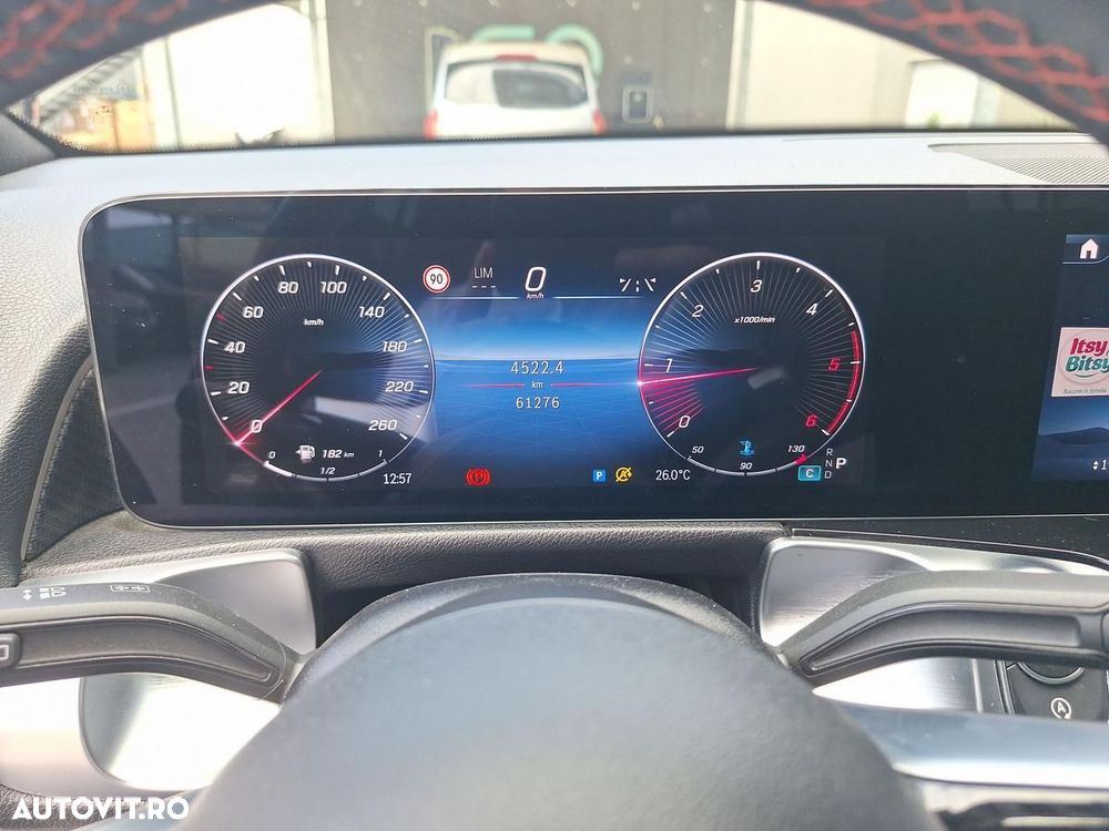 Mercedes-Benz GLB 200 d 4MATIC Aut. - 12