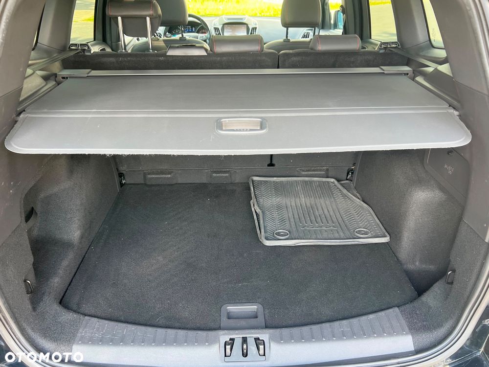 Ford Kuga 2.0 TDCi 4x4 ST-Line - 24