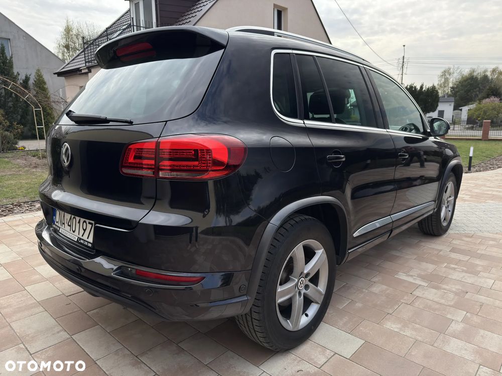Volkswagen Tiguan 2.0 TDI 4Mot Perfectline R-Style DSG - 8