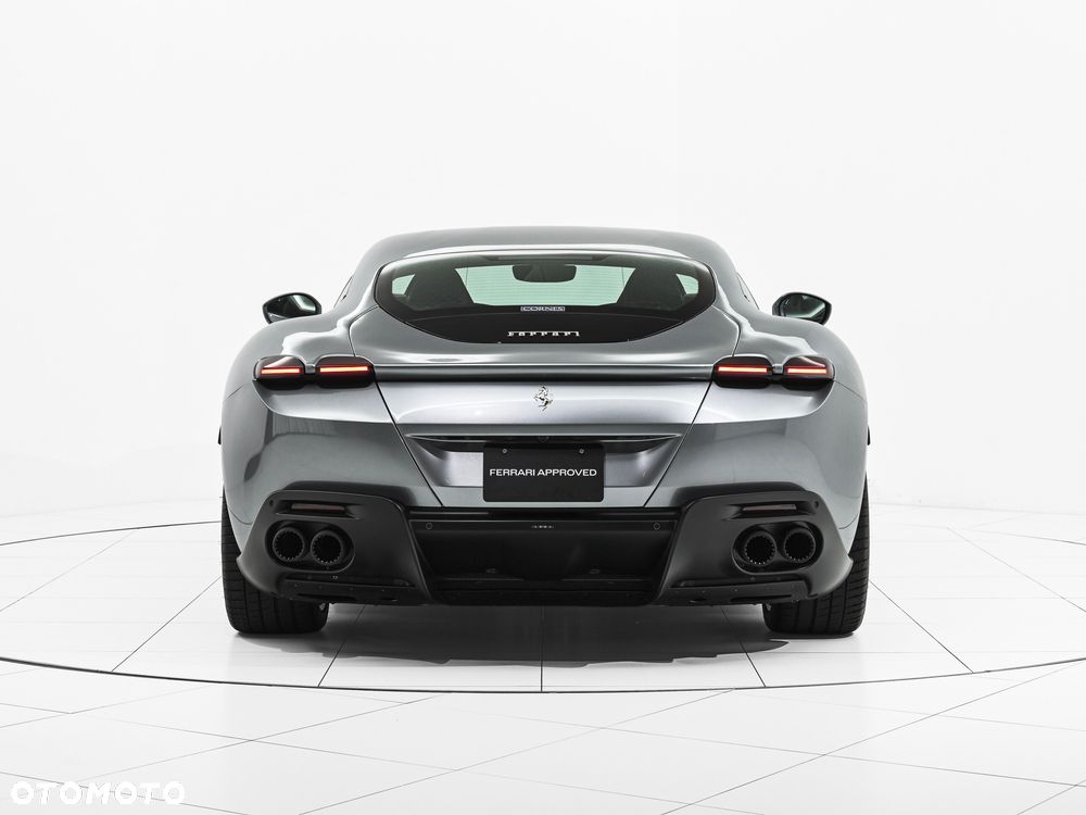 Ferrari Roma - 5