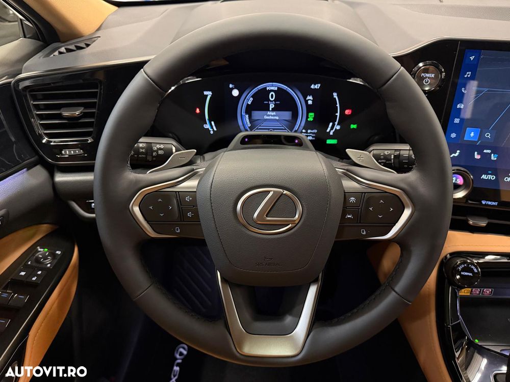 Lexus Seria NX 450h+ E-FOUR F SPORT - 17