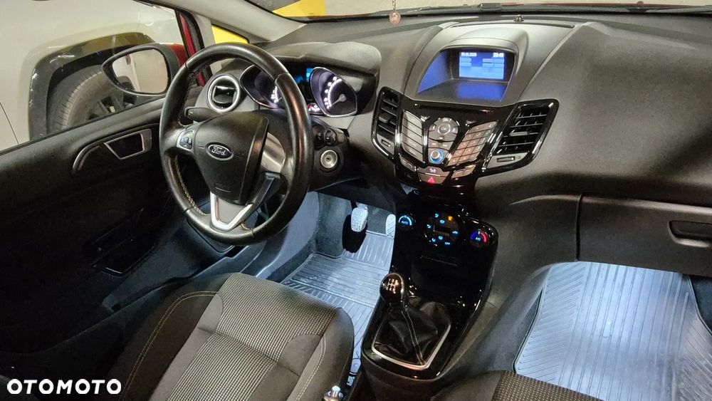 Ford Fiesta 1.25 Titanium X - 9
